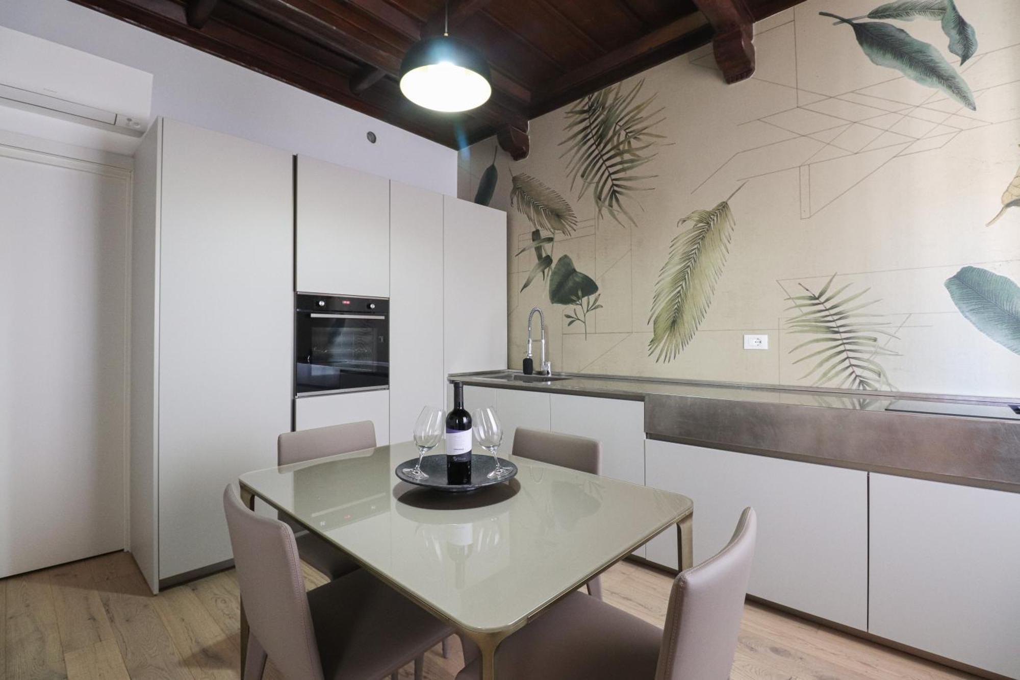 We Home - Frattina14 - Piazza Di Spagna Рим Екстер'єр фото
